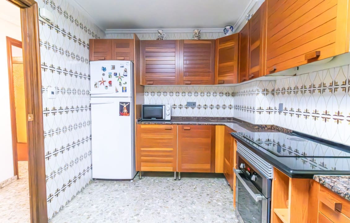 8 bedroom Apartment for sale in Elche / Elx - € 399,000 (Ref: 9687360)