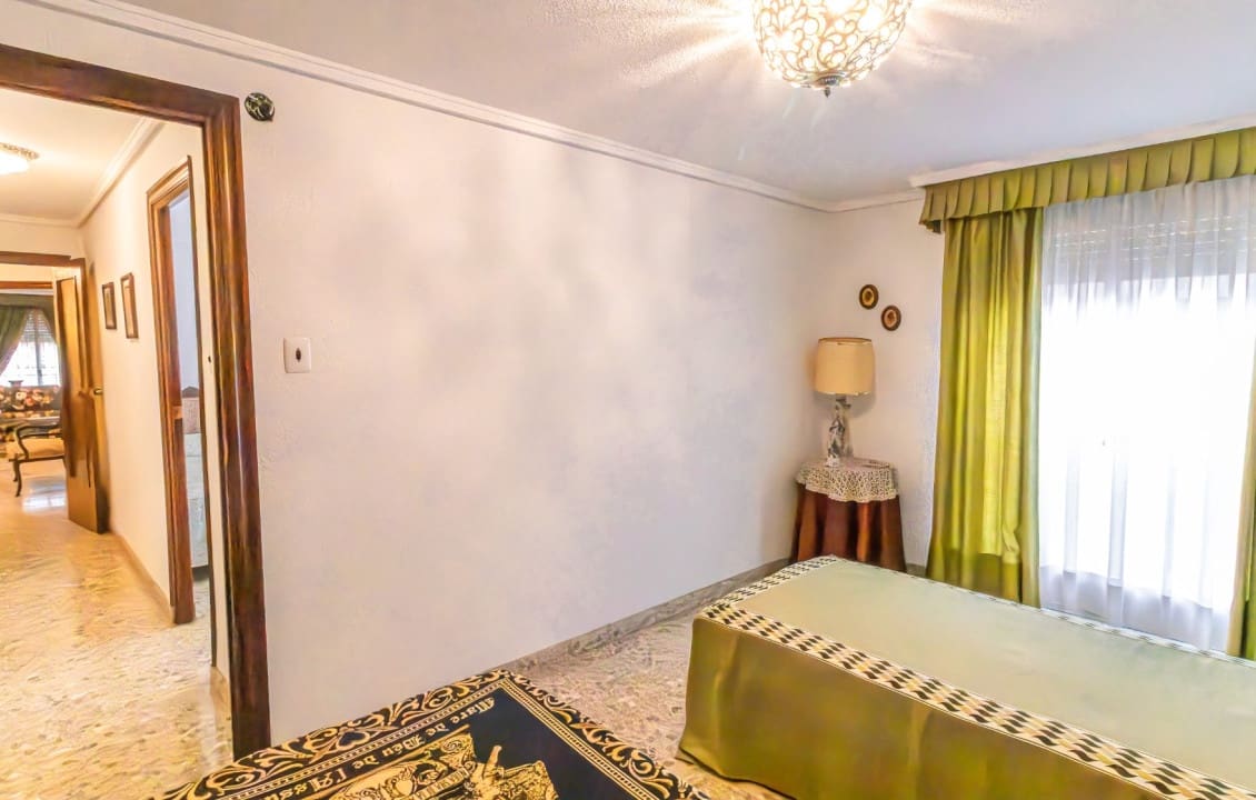 8 bedroom Apartment for sale in Elche / Elx - € 399,000 (Ref: 9687360)