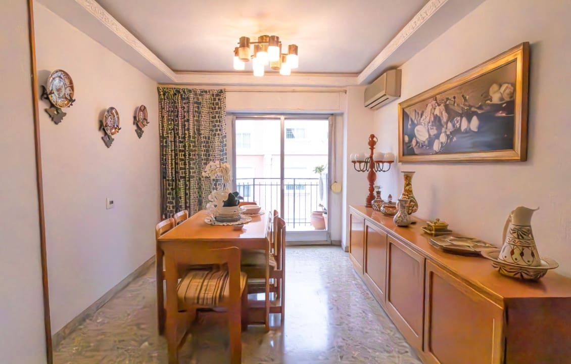 8 bedroom Apartment for sale in Elche / Elx - € 399,000 (Ref: 9687360)
