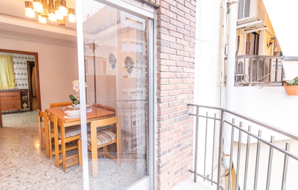 8 bedroom Apartment for sale in Elche / Elx - € 399,000 (Ref: 9687360)