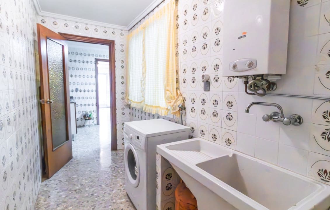 8 bedroom Apartment for sale in Elche / Elx - € 399,000 (Ref: 9687360)