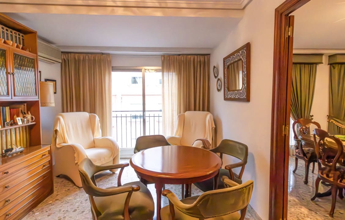 8 bedroom Apartment for sale in Elche / Elx - € 399,000 (Ref: 9687360)