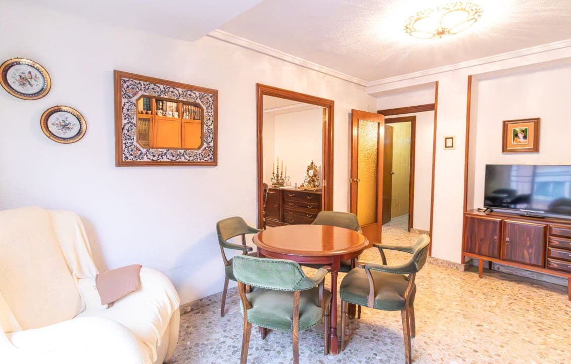 8 bedroom Apartment for sale in Elche / Elx - € 399,000 (Ref: 9687360)