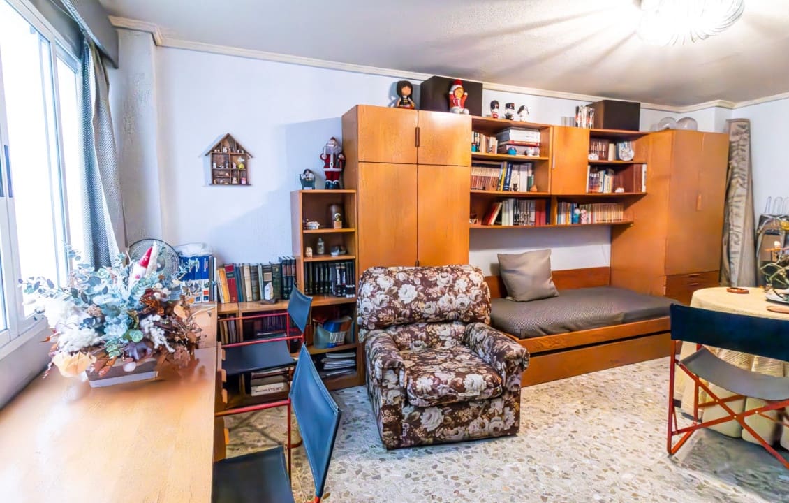 8 bedroom Apartment for sale in Elche / Elx - € 399,000 (Ref: 9687360)