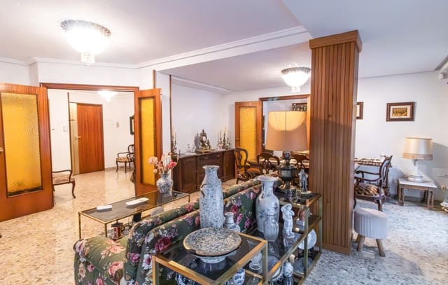 8 sypialnia Apartament na sprzedaż w Pont Nou - Corazón de Jesús, Elche / Elx - 399 000 € (Ref: 9687360)