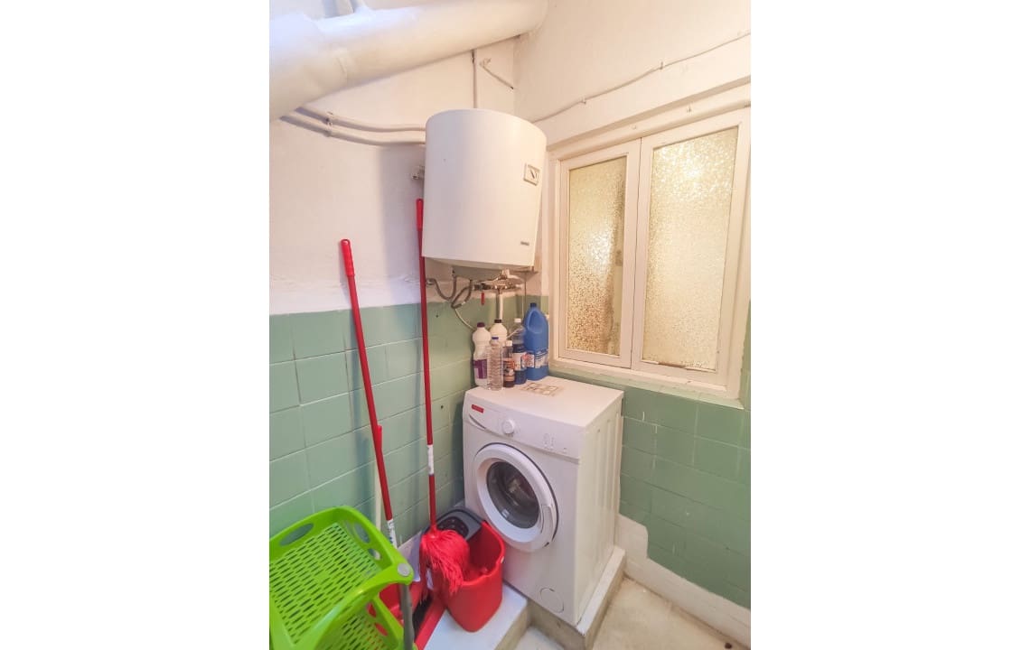 3 bedroom Apartment for sale in Elche / Elx - € 143,000 (Ref: 9687520)