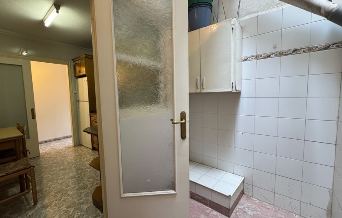 3 bedroom Apartment for sale in Elche / Elx - € 143,000 (Ref: 9687521)