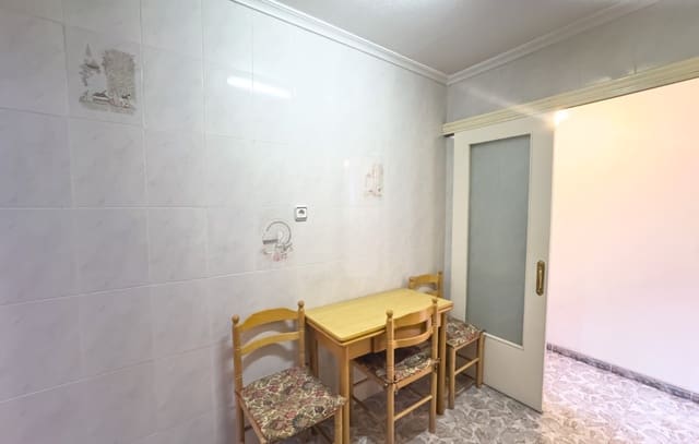 3 makuuhuone Huoneisto myytävänä paikassa Altabix, Elche / Elx - 143 000 € (Ref: 9687521)