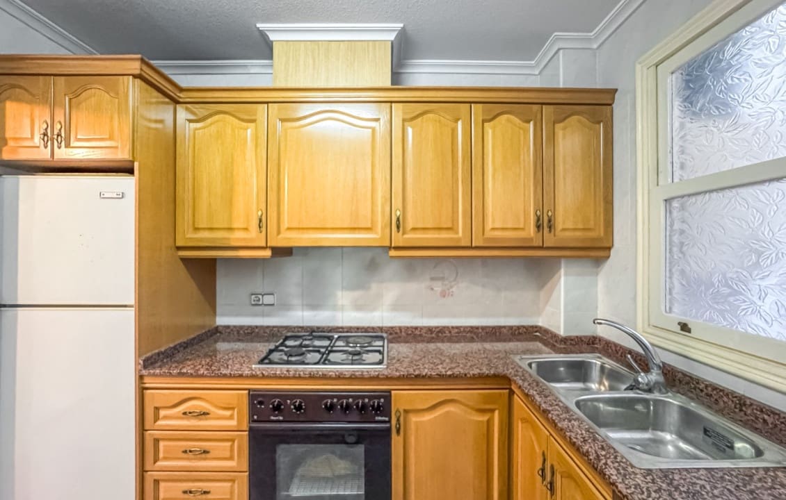 3 bedroom Apartment for sale in Elche / Elx - € 143,000 (Ref: 9687521)