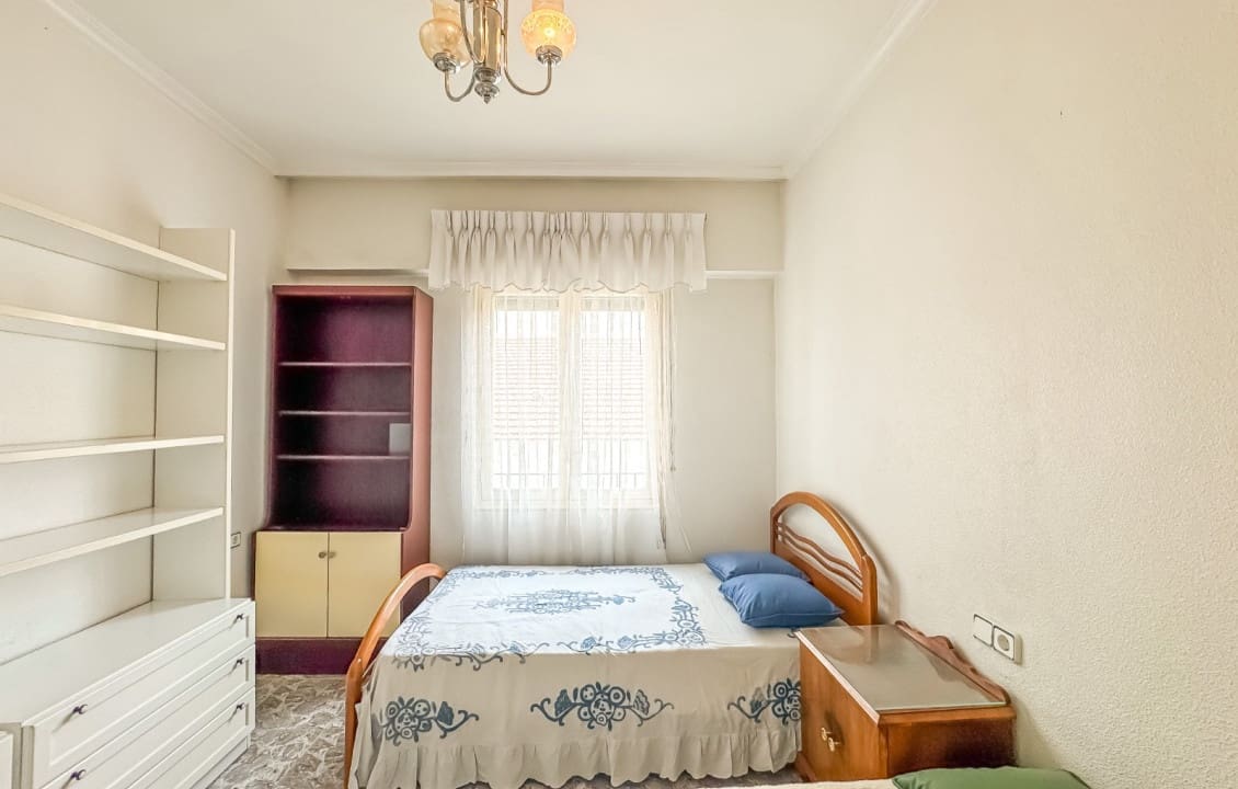 3 bedroom Apartment for sale in Elche / Elx - € 143,000 (Ref: 9687521)