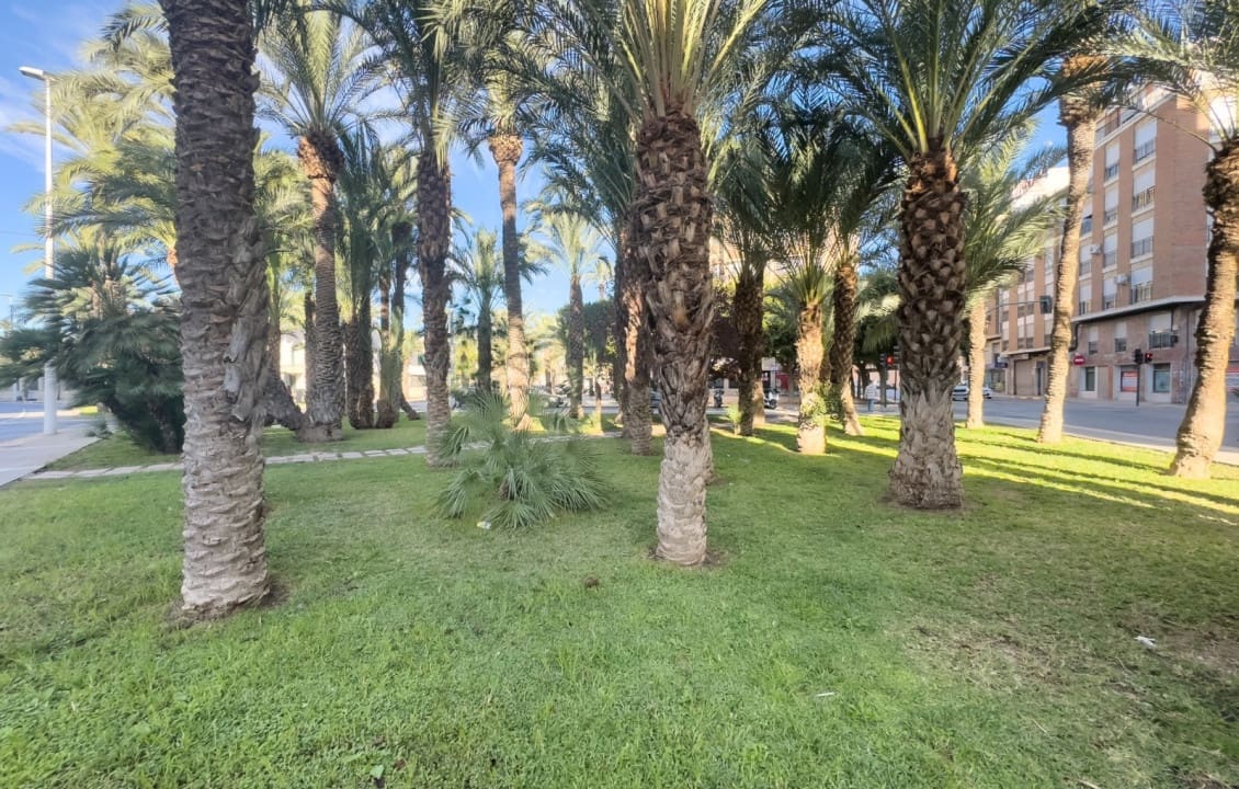 3 bedroom Apartment for sale in Elche / Elx - € 143,000 (Ref: 9687521)