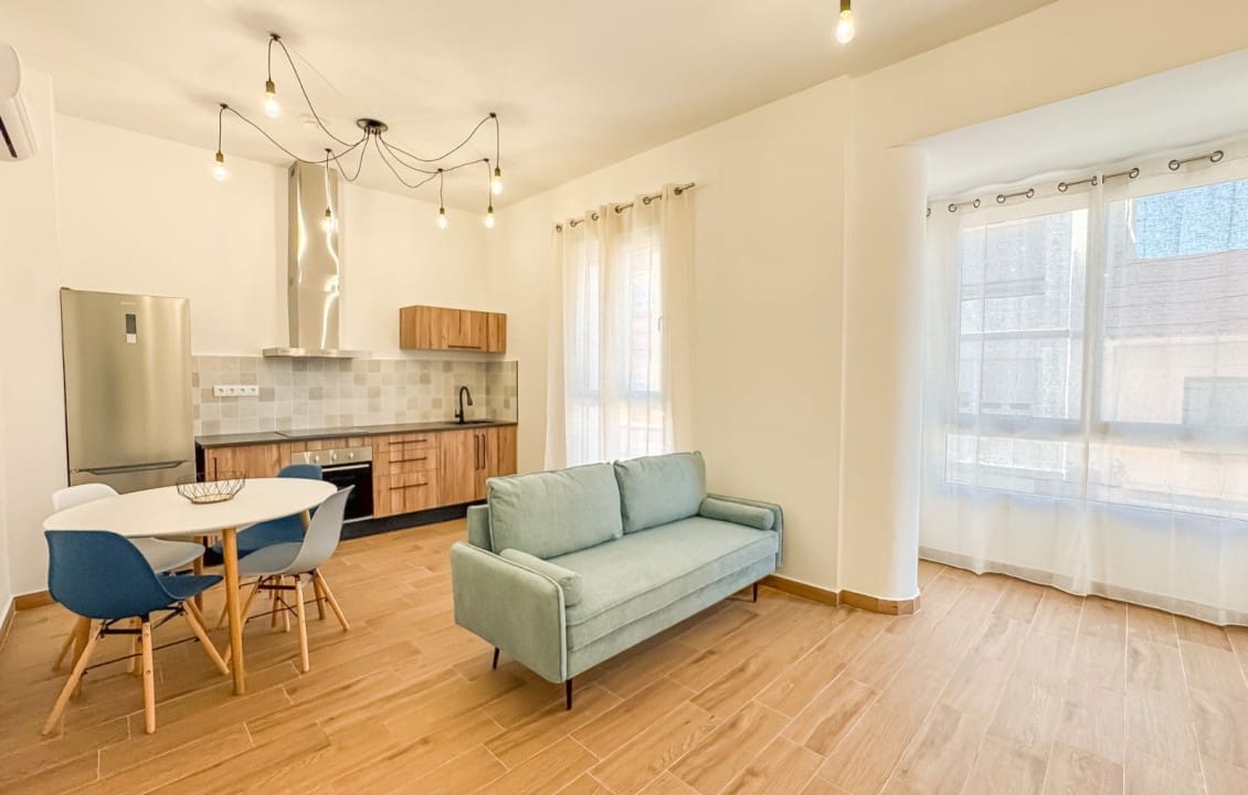 2 Zimmer Wohnung zu vermieten in Almoradi - 700 € (Ref: 9706018)