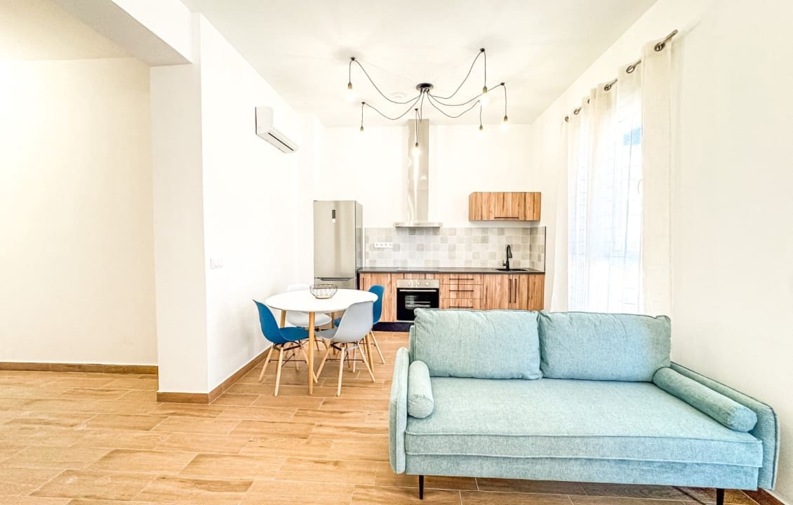 2 Zimmer Wohnung zu vermieten in Almoradi - 700 € (Ref: 9706018)