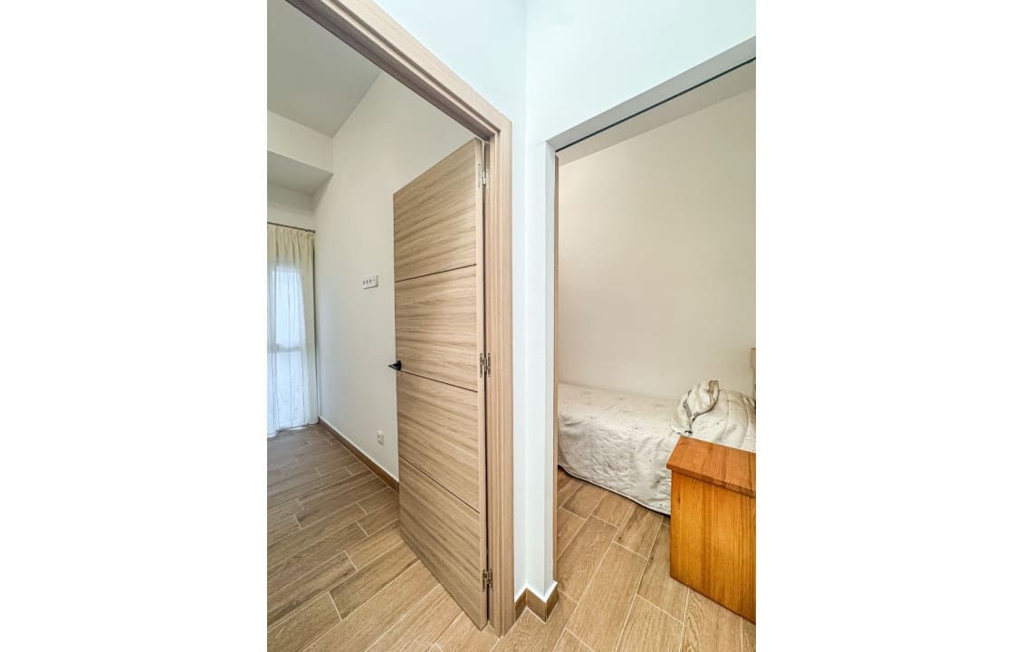 2 Zimmer Wohnung zu vermieten in Almoradi - 700 € (Ref: 9706018)