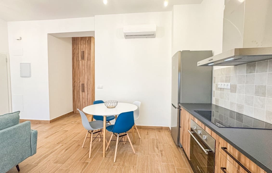 2 Zimmer Wohnung zu vermieten in Almoradi - 700 € (Ref: 9706018)