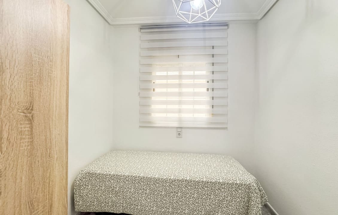 3 bedroom Apartment for holiday rental in Santa Pola with pool - € 700 (Ref: 9720463)