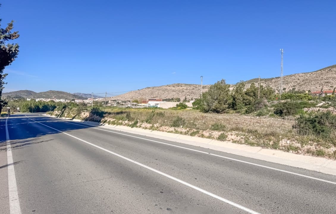 Terreno para Construção para venda em Hondon de las Nieves - 11 000 € (Ref: 9748225)