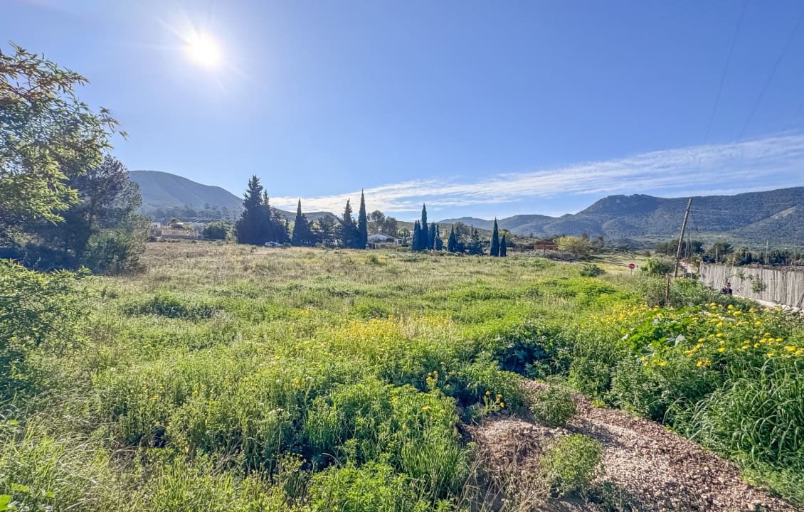 Terreno para Construção para venda em Hondon de las Nieves - 11 000 € (Ref: 9748225)