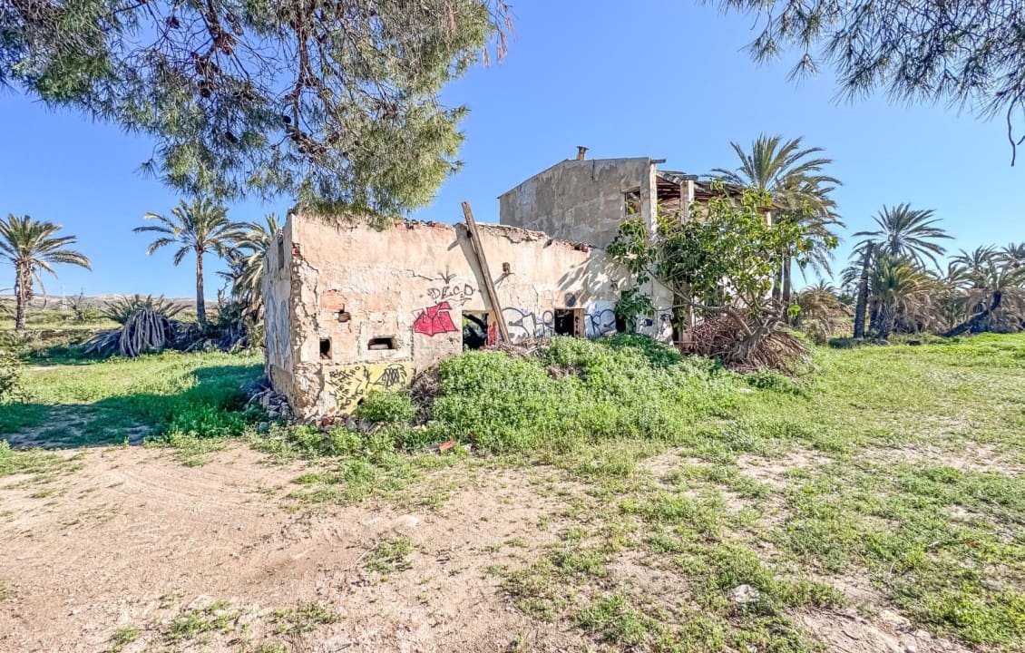 1 soveværelse Finca/Landehus til salg i Elche / Elx med swimmingpool - € 415.000 (Ref: 9750891)