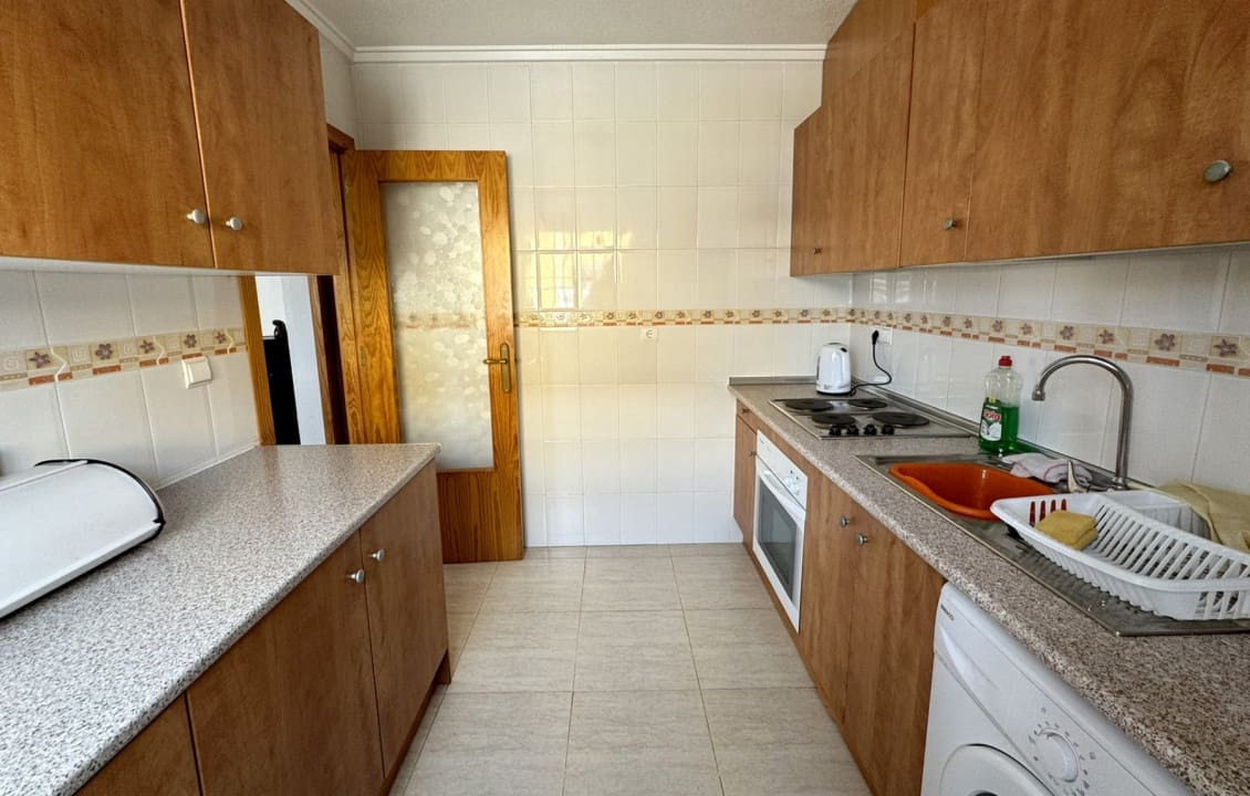 3 soverom Kjedet enebolig til salgs i Dona Pepa med svømmebasseng - € 210 000 (Ref: 9798166)