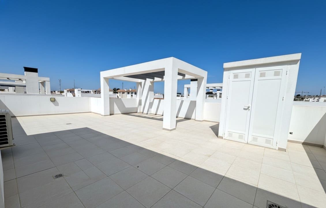Apartamento de 2 habitaciones en Doña Pepa en venta con piscina - 299.950 € (Ref: 9806712)