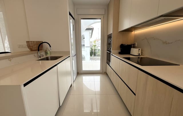 Apartamento de 2 habitaciones en Doña Pepa, Rojales en venta con piscina - 299.950 € (Ref: 9806712)