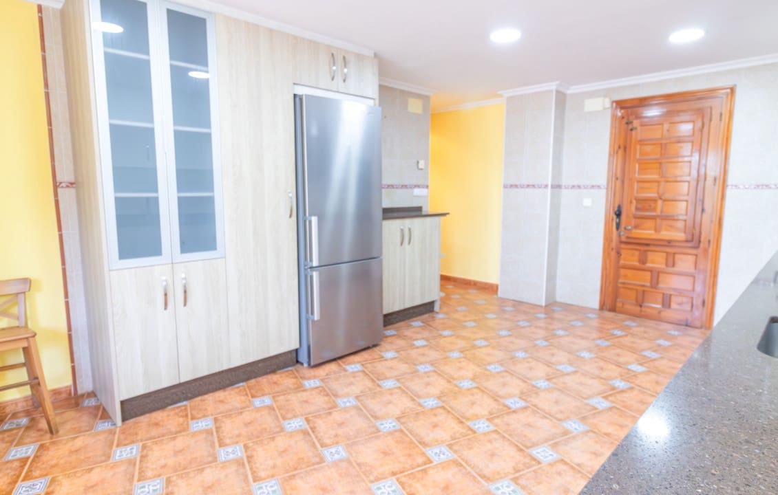 5 soveværelse Villa til salg i Elche / Elx med swimmingpool garage - € 595.000 (Ref: 9813585)