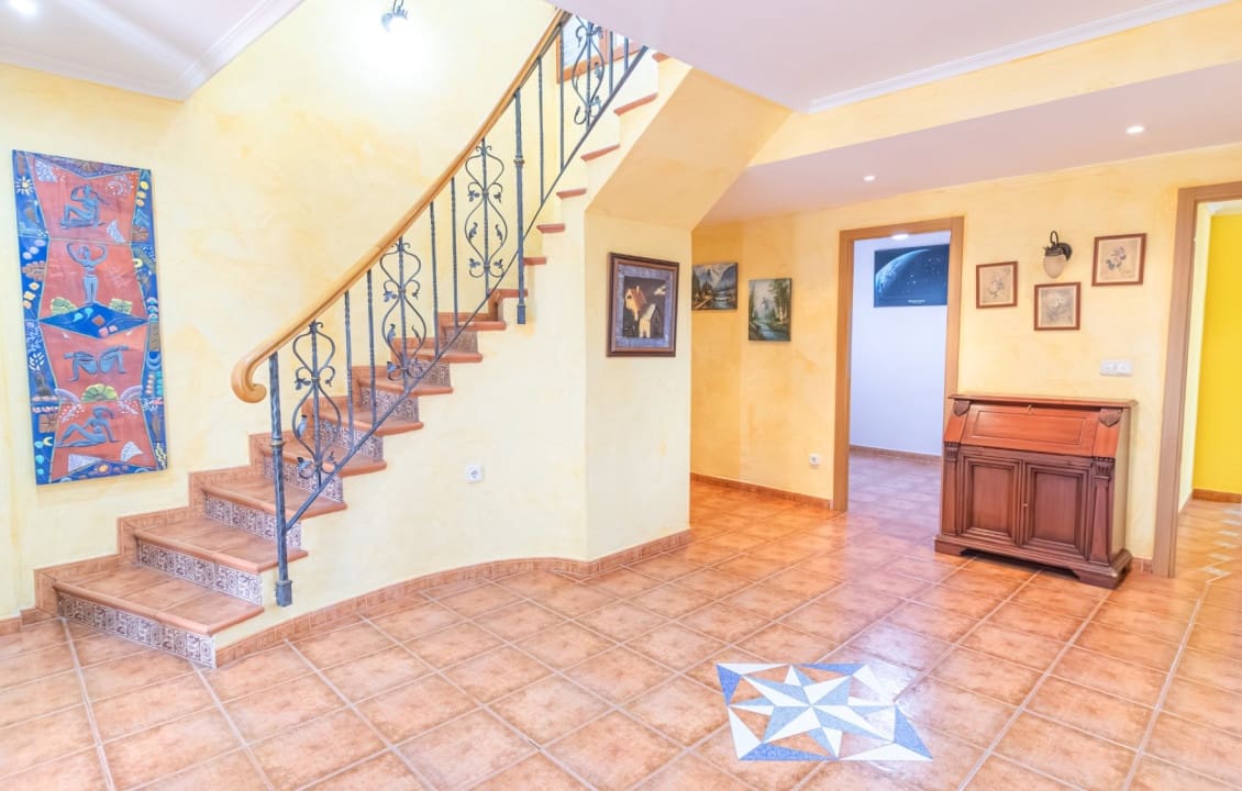 5 soveværelse Villa til salg i Elche / Elx med swimmingpool garage - € 595.000 (Ref: 9813585)