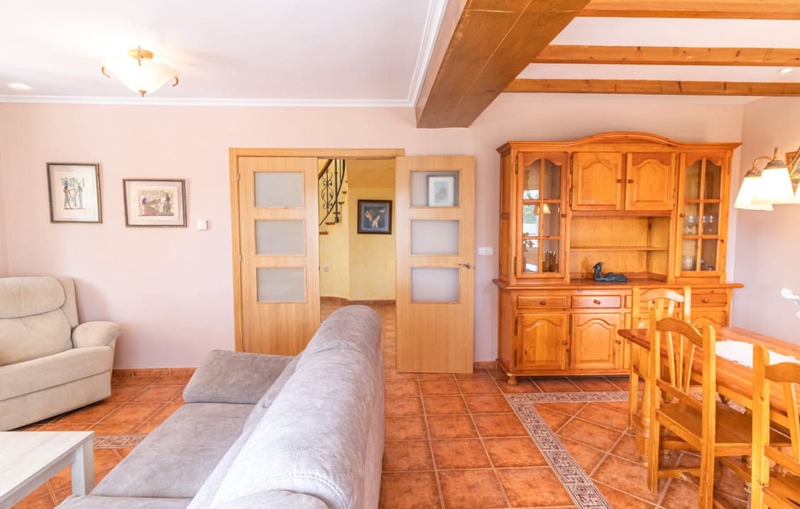 5 soveværelse Villa til salg i Elche / Elx med swimmingpool garage - € 595.000 (Ref: 9813585)