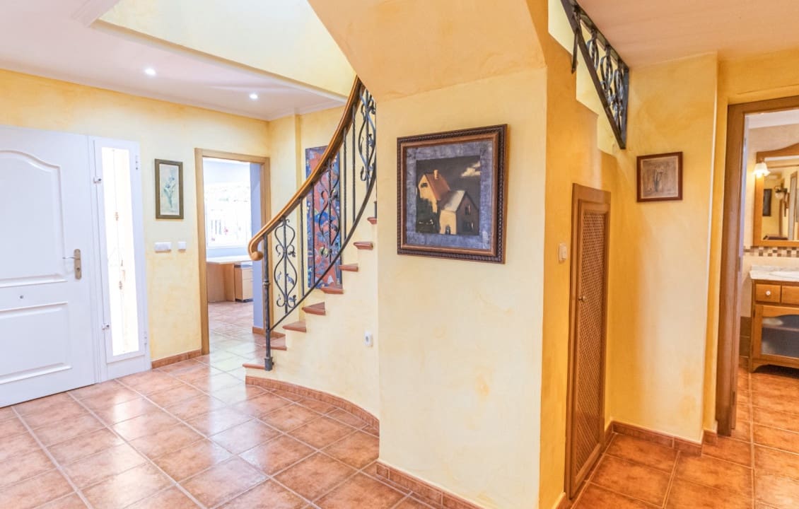5 soveværelse Villa til salg i Elche / Elx med swimmingpool garage - € 595.000 (Ref: 9813585)