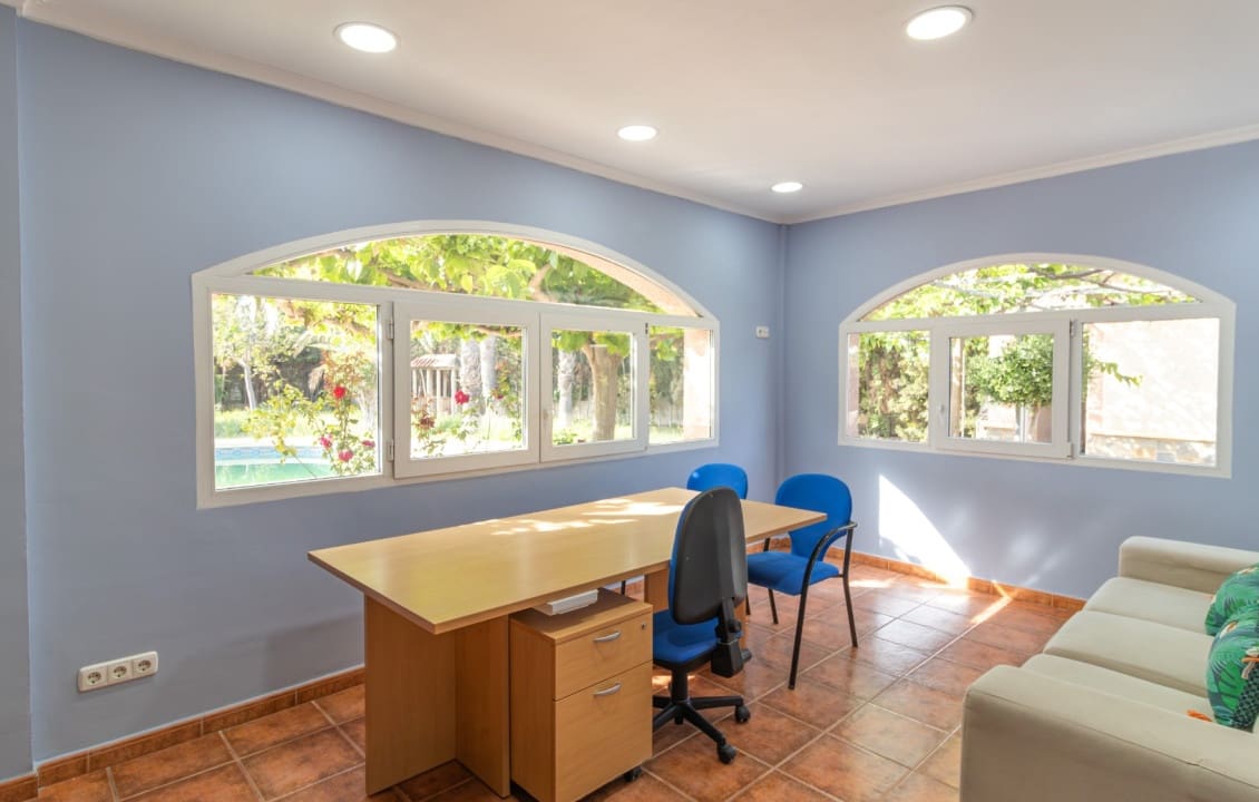 5 soveværelse Villa til salg i Elche / Elx med swimmingpool garage - € 595.000 (Ref: 9813585)