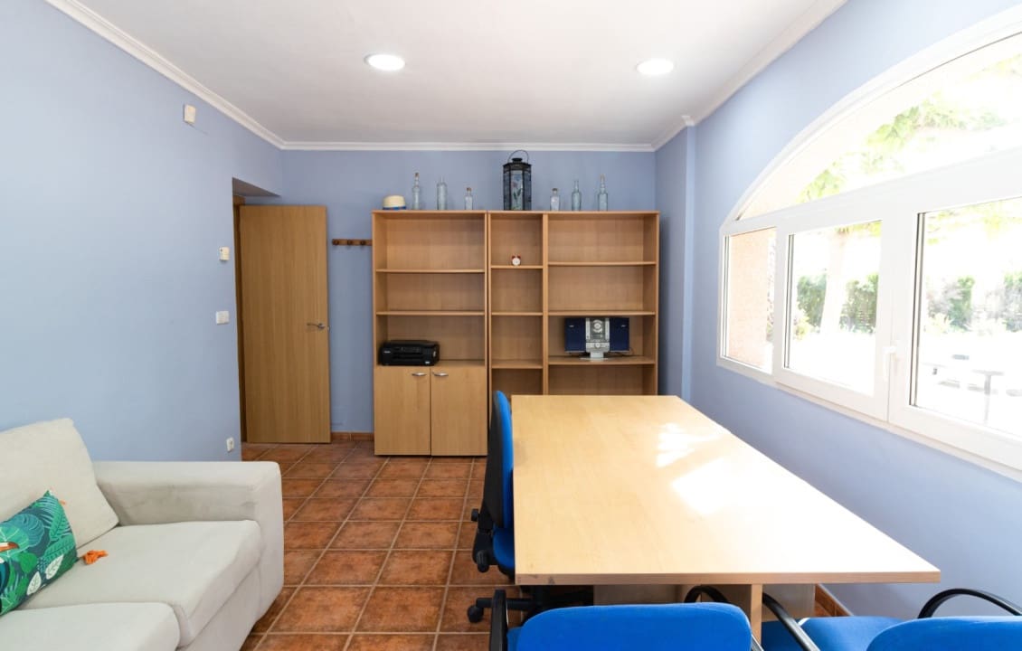 5 soveværelse Villa til salg i Elche / Elx med swimmingpool garage - € 595.000 (Ref: 9813585)