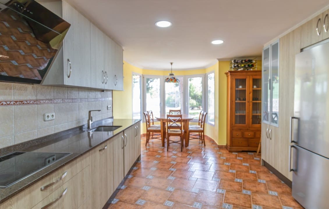 5 soveværelse Villa til salg i Elche / Elx med swimmingpool garage - € 595.000 (Ref: 9813585)