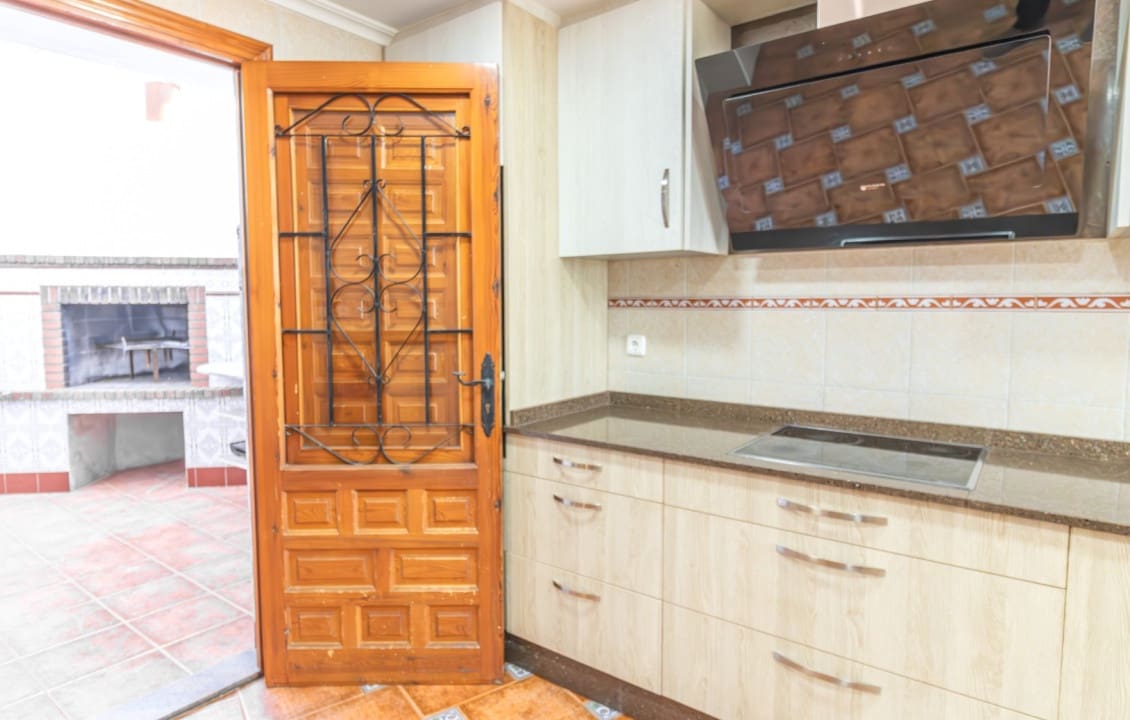 5 soveværelse Villa til salg i Elche / Elx med swimmingpool garage - € 595.000 (Ref: 9813585)