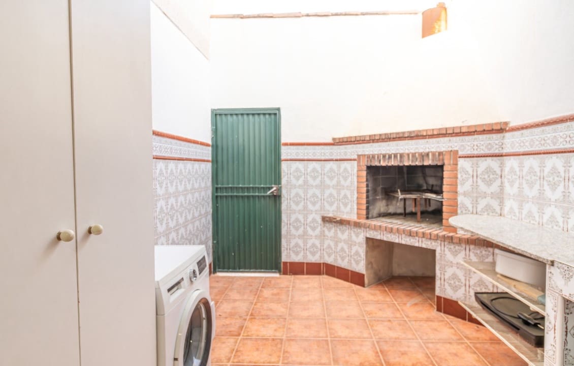 5 soveværelse Villa til salg i Elche / Elx med swimmingpool garage - € 595.000 (Ref: 9813585)