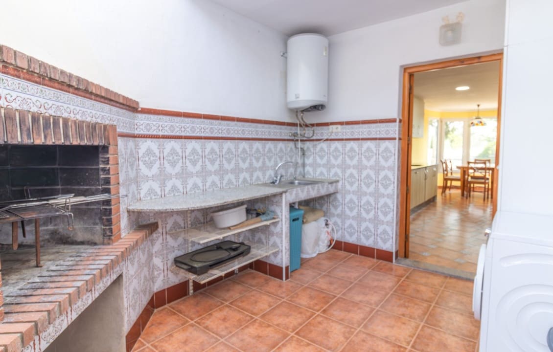 5 soveværelse Villa til salg i Elche / Elx med swimmingpool garage - € 595.000 (Ref: 9813585)