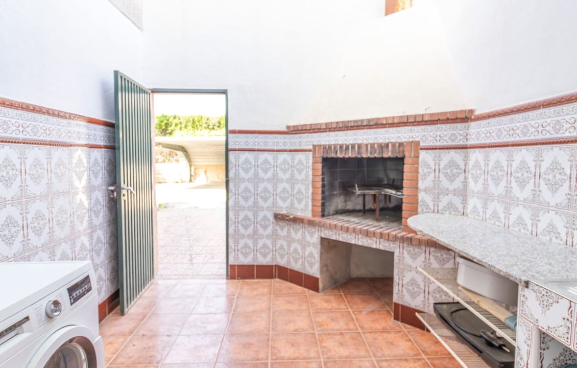 5 soveværelse Villa til salg i Elche / Elx med swimmingpool garage - € 595.000 (Ref: 9813585)