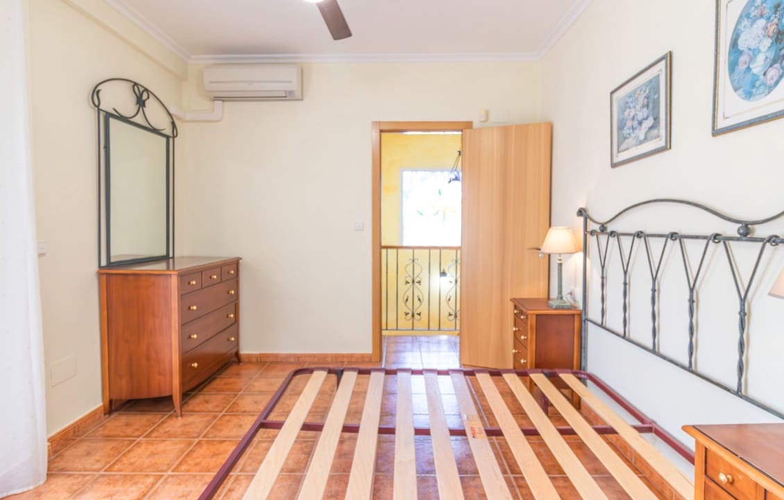 5 soveværelse Villa til salg i Elche / Elx med swimmingpool garage - € 595.000 (Ref: 9813585)