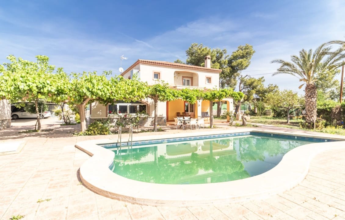 5 soveværelse Villa til salg i Elche / Elx med swimmingpool garage - € 595.000 (Ref: 9813585)