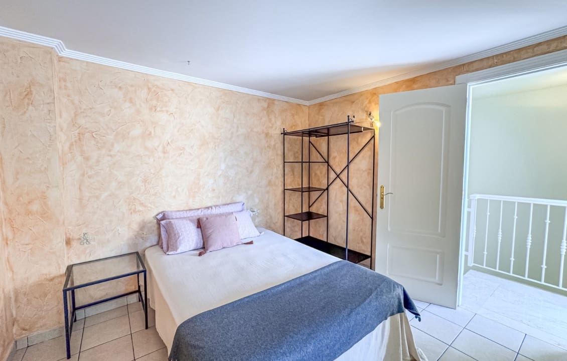 4 bedroom Apartment for holiday rental in Santa Pola with pool - € 1,300 (Ref: 9816073)