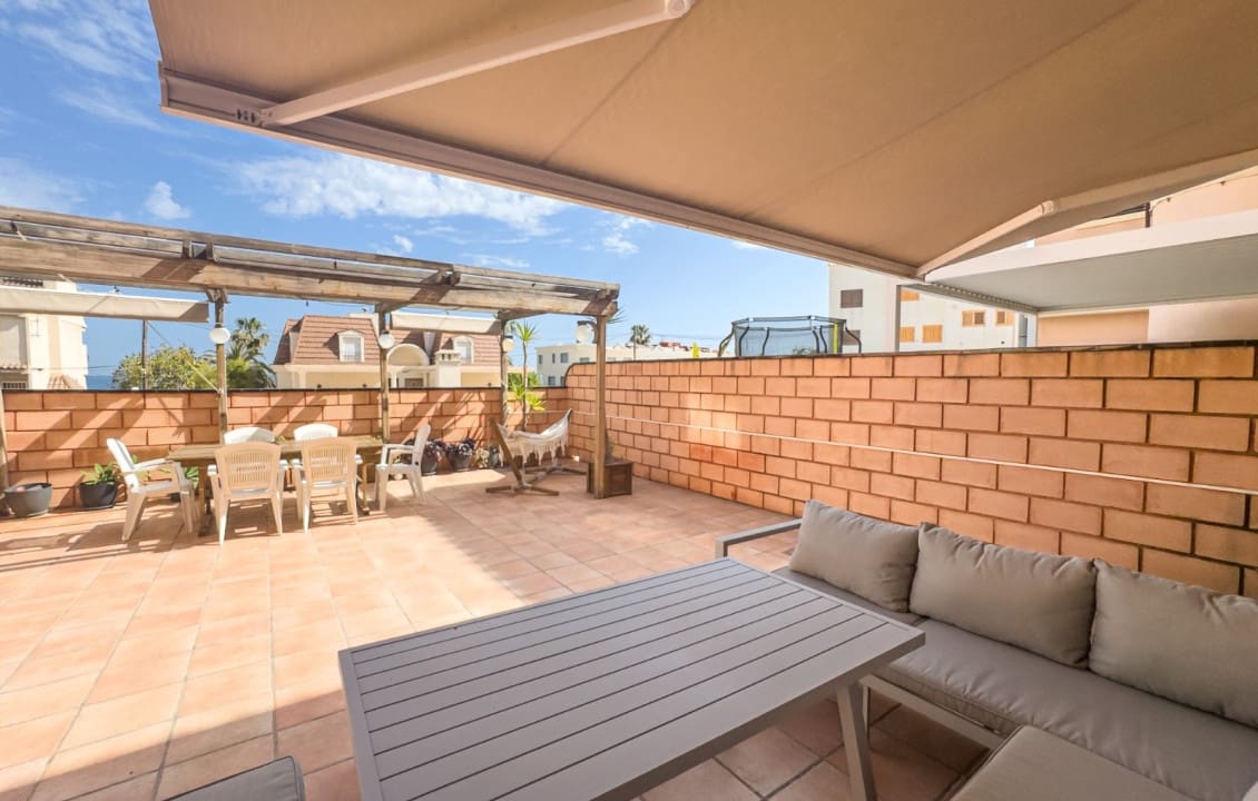 4 bedroom Apartment for holiday rental in Santa Pola with pool - € 1,300 (Ref: 9816073)