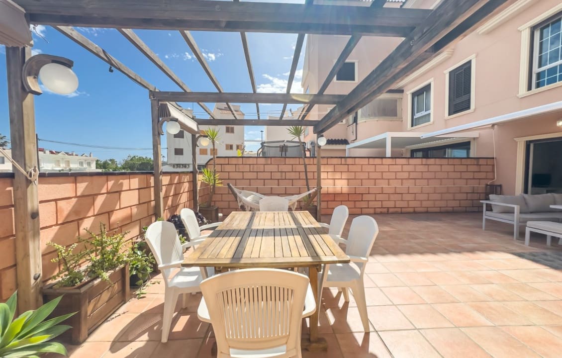 4 bedroom Apartment for holiday rental in Santa Pola with pool - € 1,300 (Ref: 9816073)