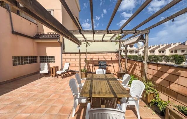 4 makuuhuone Huoneisto lomavuokrausta paikassa Calas Santa Pola Este, Santa Pola mukana uima-altaan - 1 300 € (Ref: 9816073)