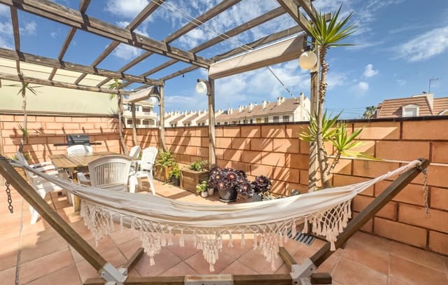 4 makuuhuone Huoneisto lomavuokrausta paikassa Calas Santa Pola Este, Santa Pola mukana uima-altaan - 1 300 € (Ref: 9816073)