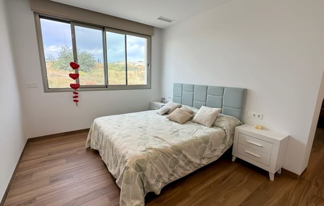   3 soveværelse   ferieVilla i Benijófar med   swimmingpool  garage  - € 2.150 (Ref: 9830441)