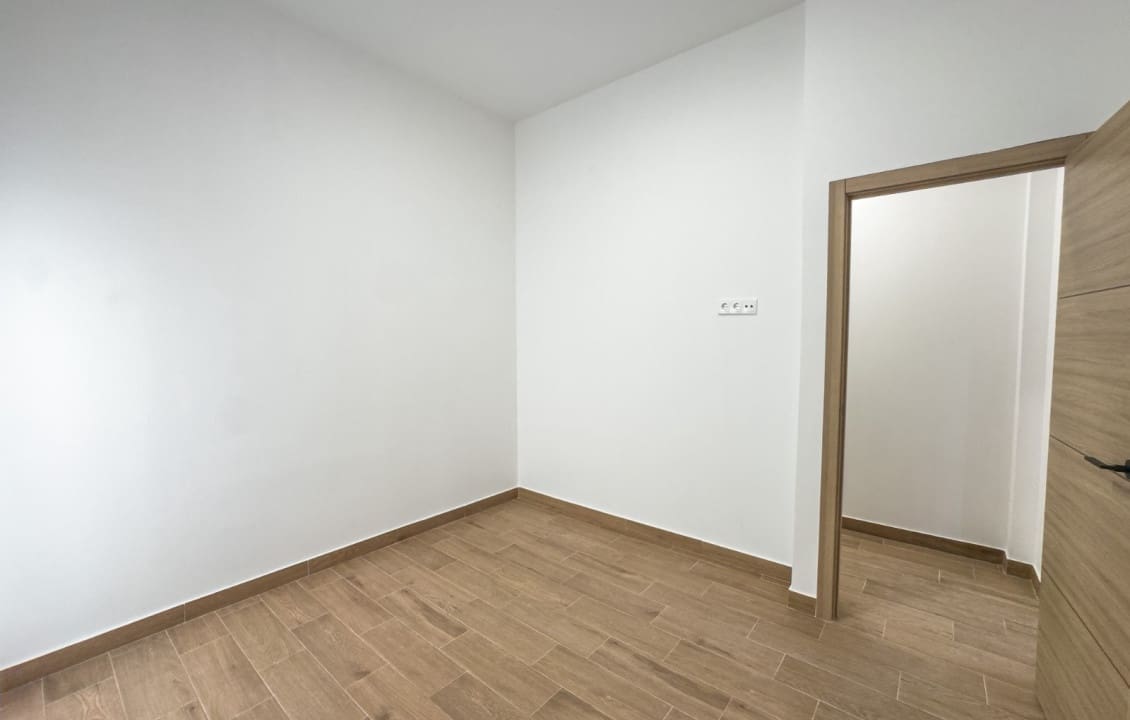 Piso de 2 habitaciones en Almoradí en alquiler - 675 € (Ref: 9835062)