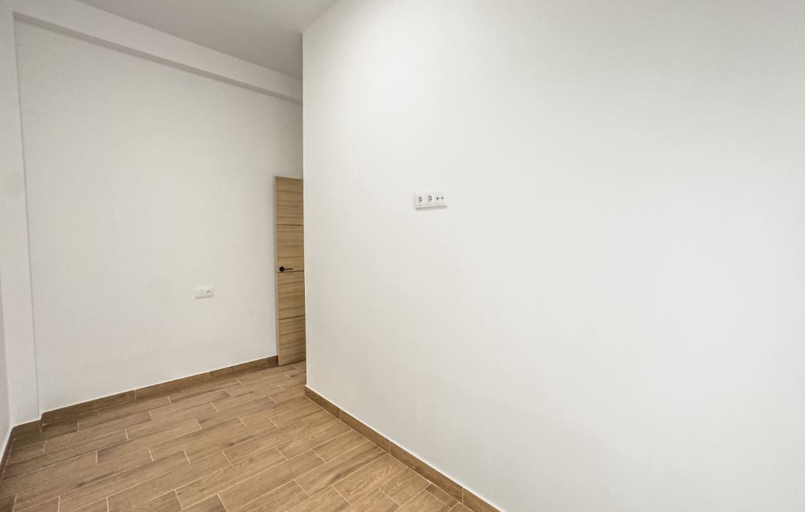 Piso de 2 habitaciones en Almoradí en alquiler - 675 € (Ref: 9835062)