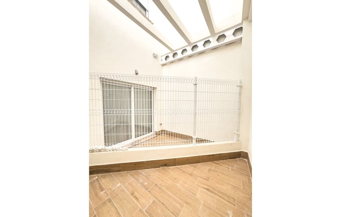 Piso de 2 habitaciones en Almoradí en alquiler - 675 € (Ref: 9835062)