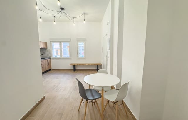 Piso de 2 habitaciones en Almoradí en alquiler - 675 € (Ref: 9835062)