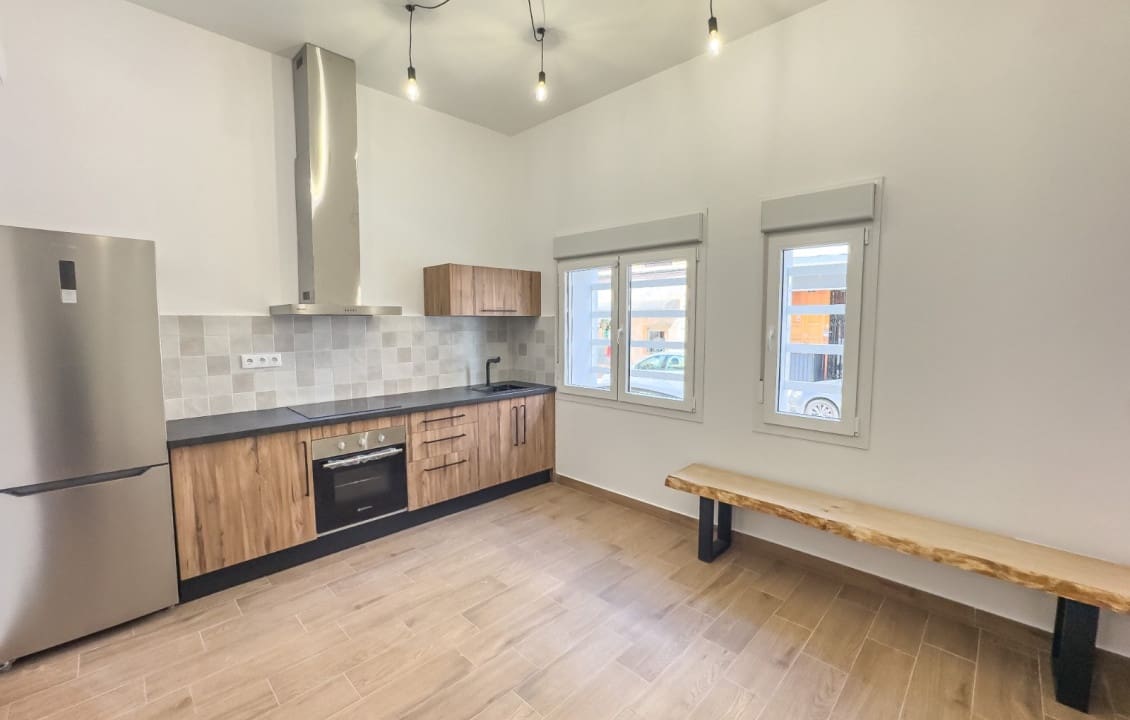 Piso de 2 habitaciones en Almoradí en alquiler - 675 € (Ref: 9835062)